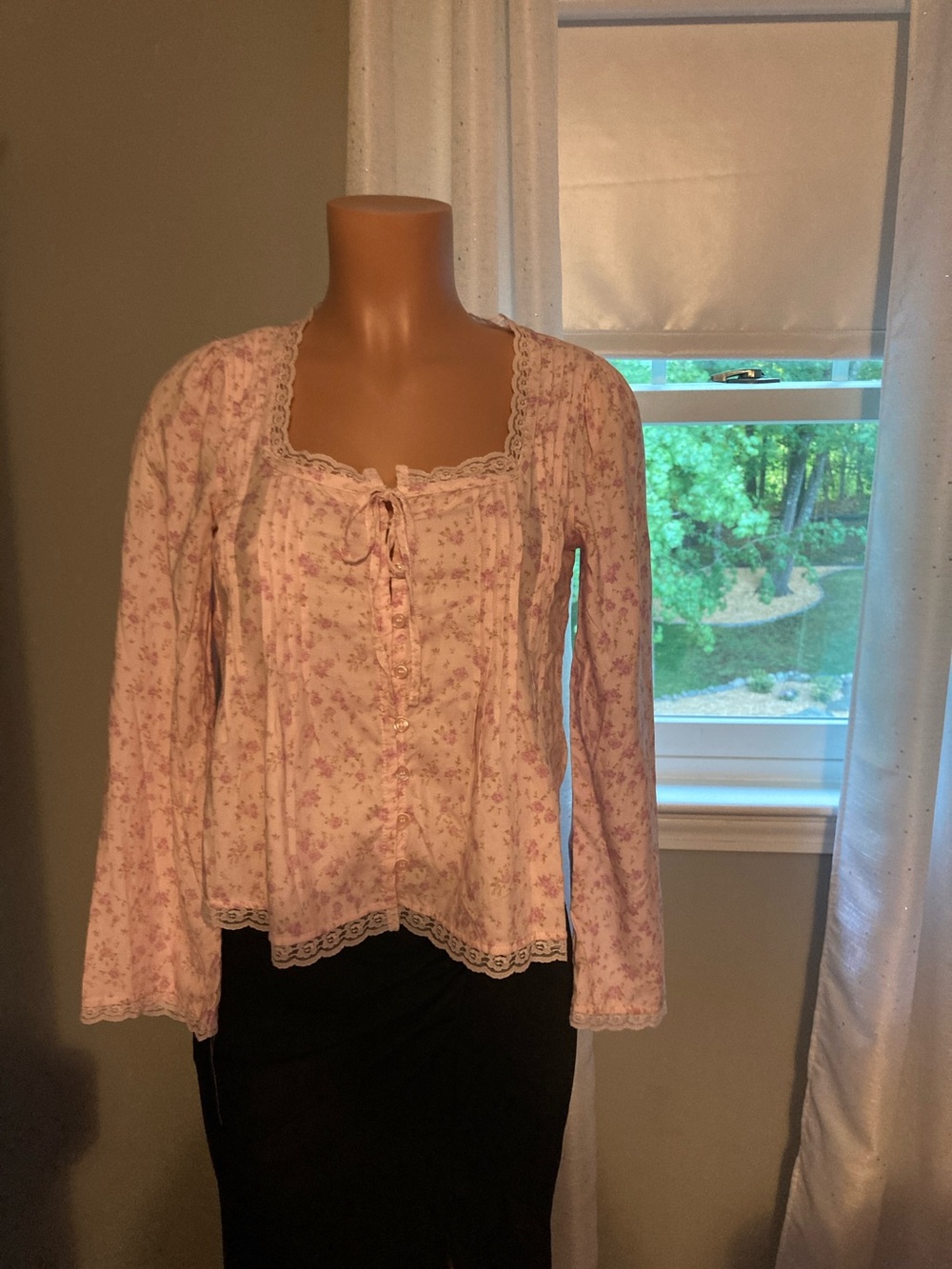Floral Top with Lace NWT